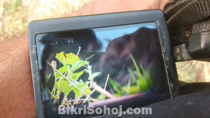 Canon 700 D original Japan body and lens